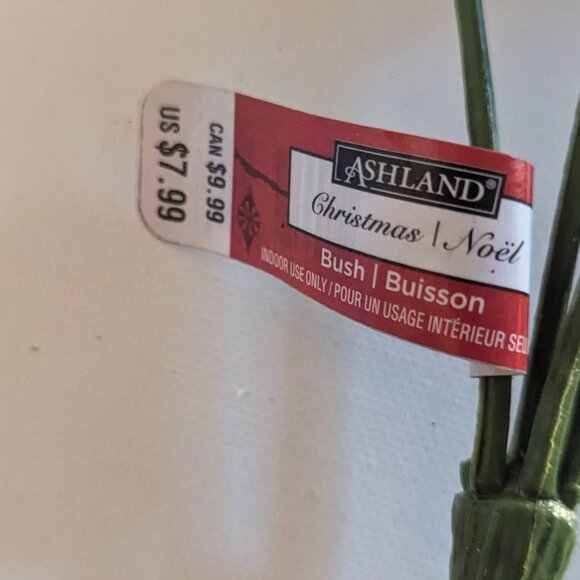 NWT 2 Red Burgundy Poinsettia Floral Bushes Christmas Holiday Ashland Home Decor - Picture 10 of 11